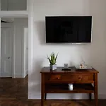 Immaculate One Bedroom Flat In The City Centre