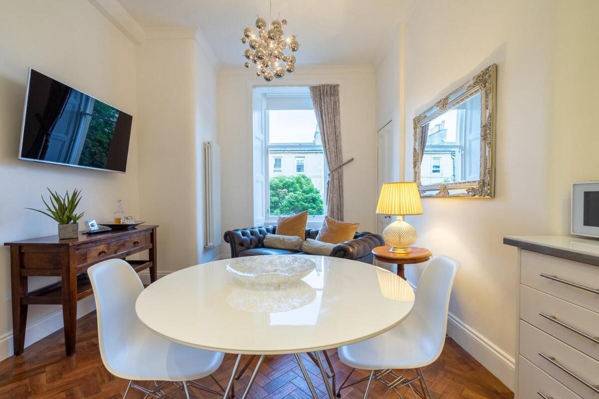 Immaculate One Bedroom Flat In The Centre Apartment Edinburgh